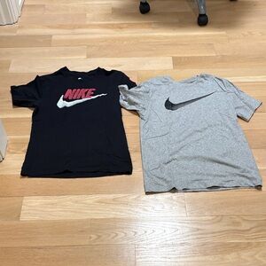 Nike Short-Sleeve Logo Tees in Black & Gray